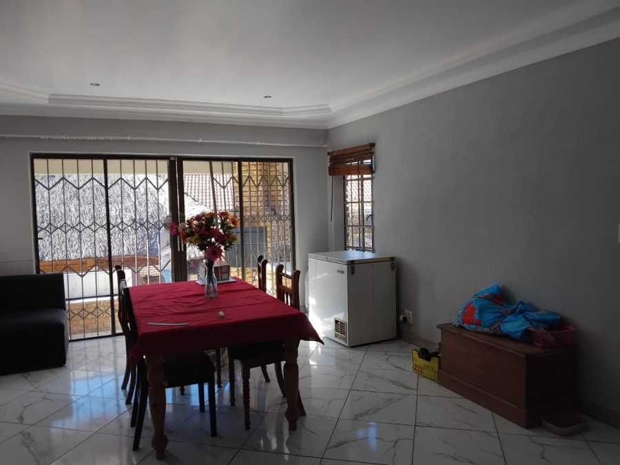 4 Bedroom Property for Sale in Safari Gardens North West